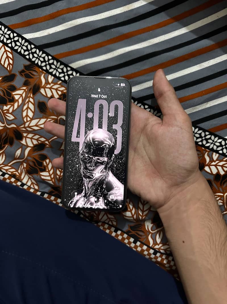 Apple iPhone 13 Pro 2