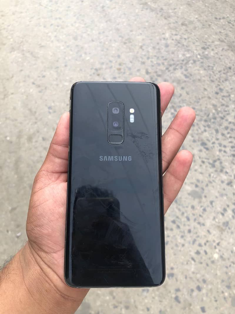 Samsung Mobile S9 Plus 1