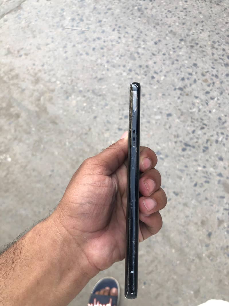 Samsung Mobile S9 Plus 5