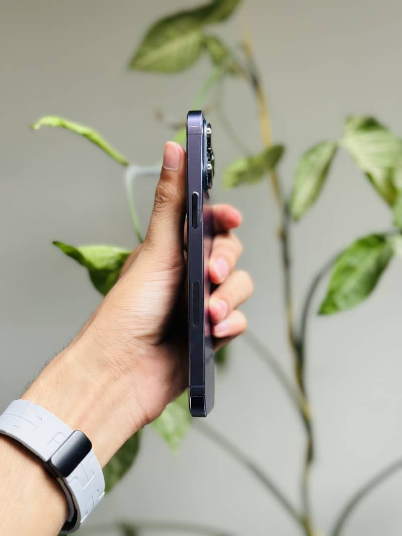 iPhone 14 Pro Max 512 PTA 3