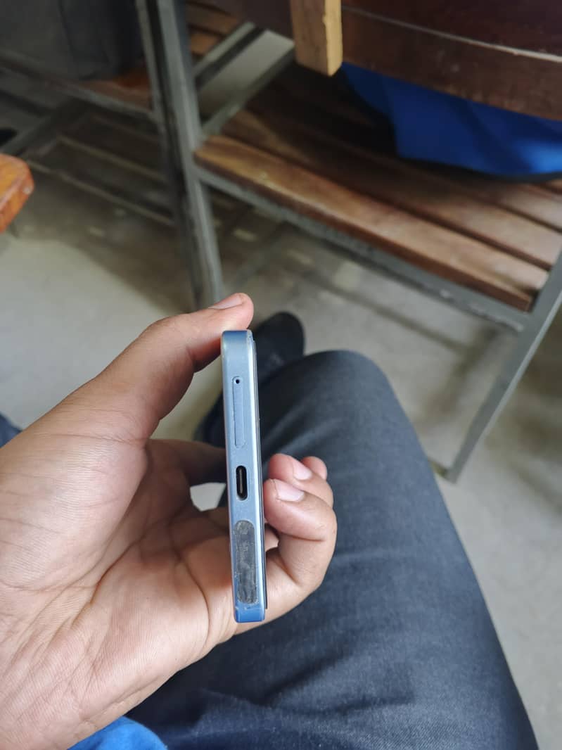 Xiaomi Redmi Note 13 4
