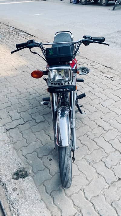 honda CG 125 22 model all Punjab neat and clean good engine bohat paya