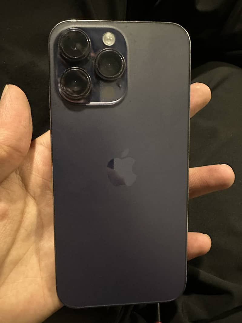 Apple iPhone 14 Pro Max 3