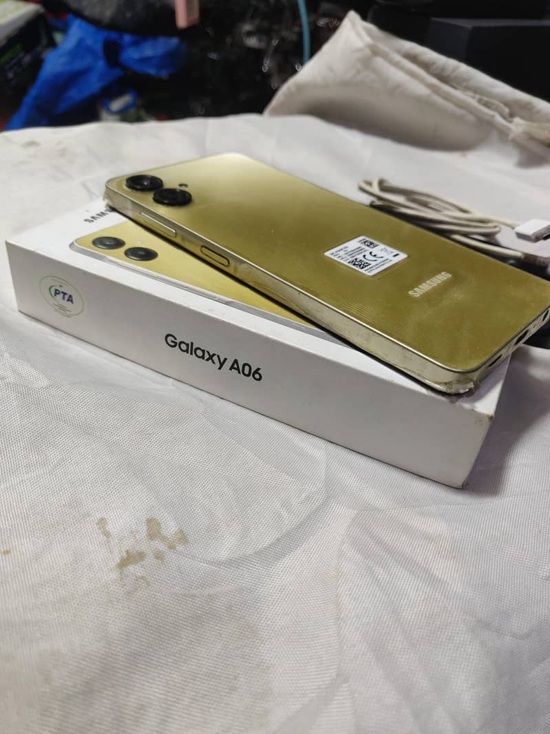 Samsung Mobile A06 0