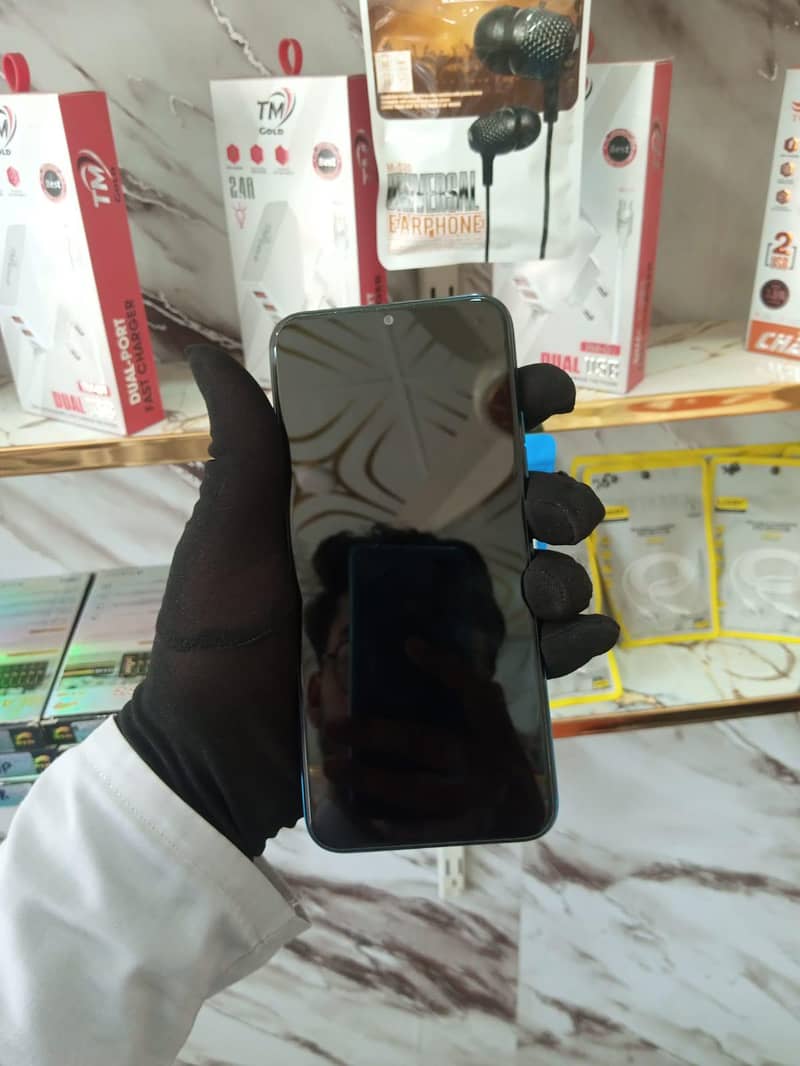 Tecno Spark 6 4