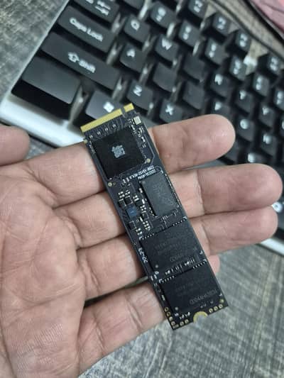 M. 2 NVMe 1TB SSD PCIe Gen 4 x4 Best for Gaming Editing