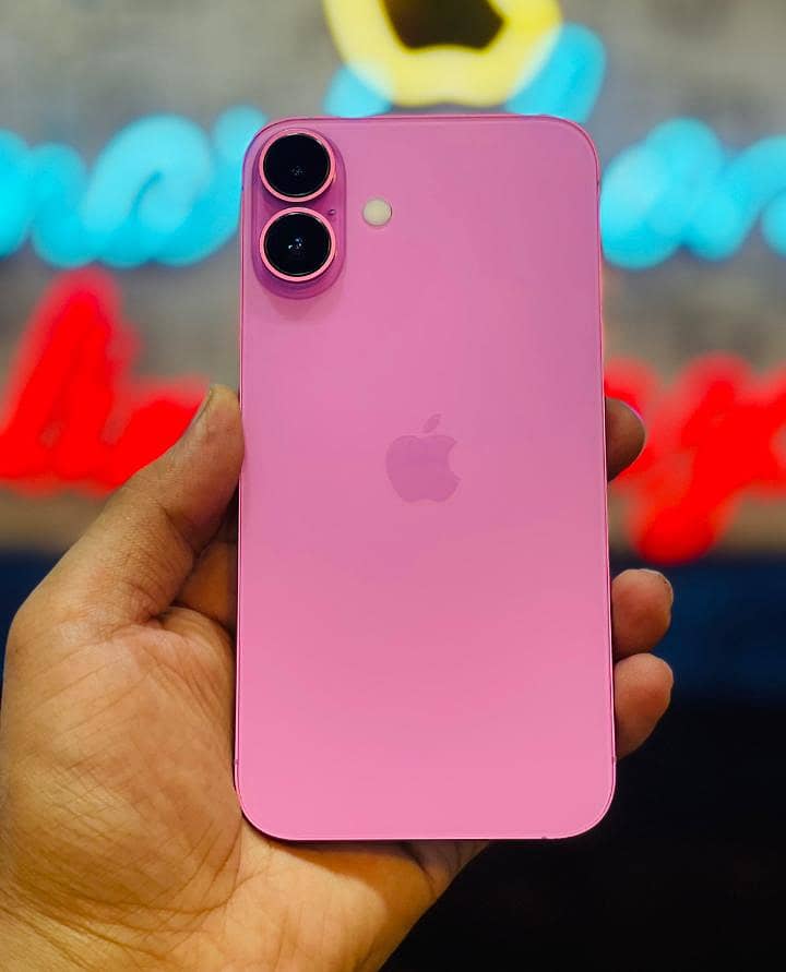 Apple iPhone 16 1
