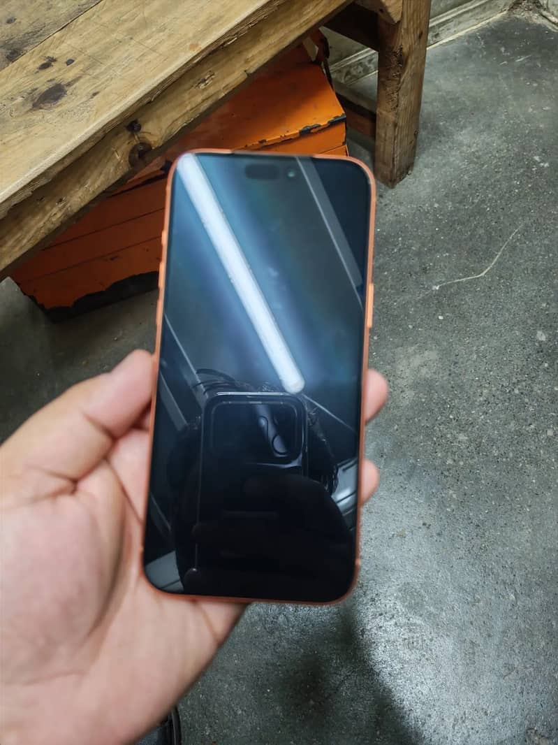 Apple iPhone 17 Pro Max 2
