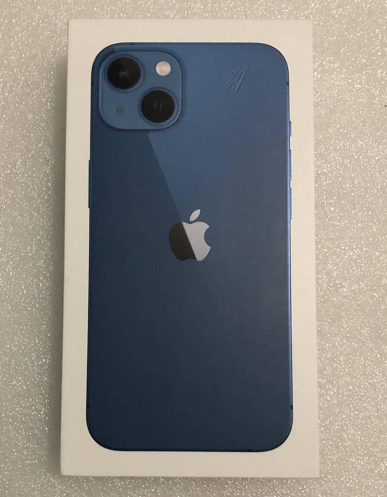 Apple iPhone 13 1