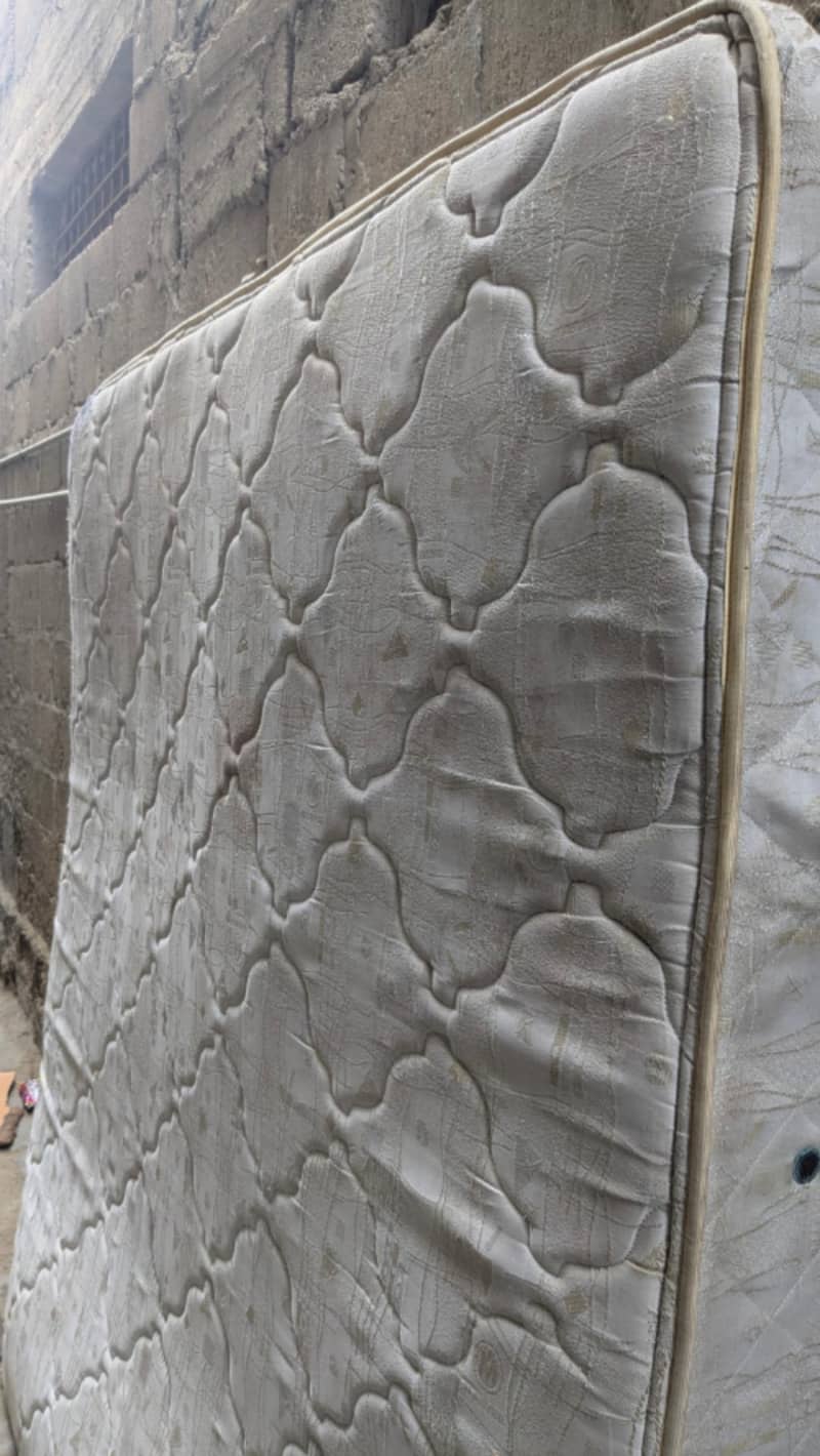 matress 0