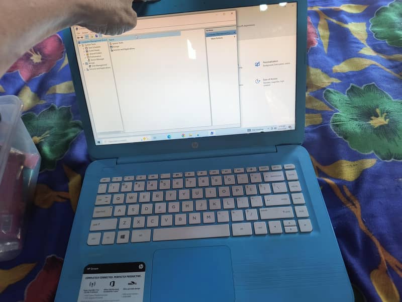 laptop 1