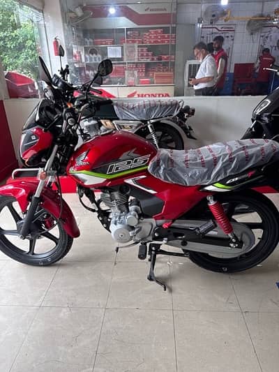 CB125 F *BRAND NEW*