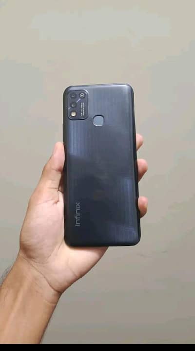 Infinix Hot 11 Play