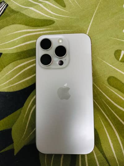 Apple iPhone 15 Pro