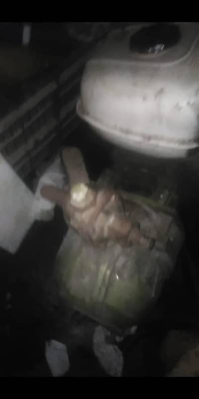 Gernater for sale pani k pump k sath fit howA