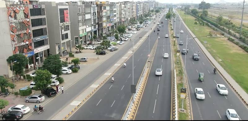 COMMERCIAL PLOT FOR SALE 0