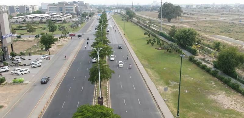 COMMERCIAL PLOT FOR SALE 14