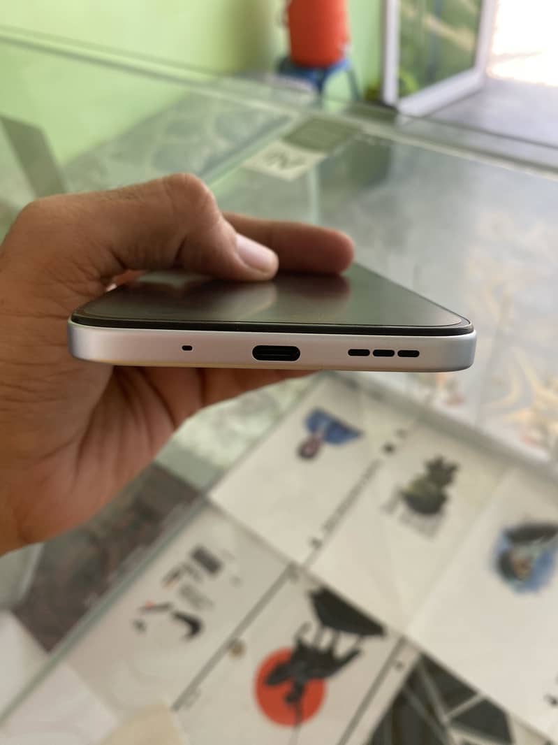 Tecno Spark 5 Pro 4