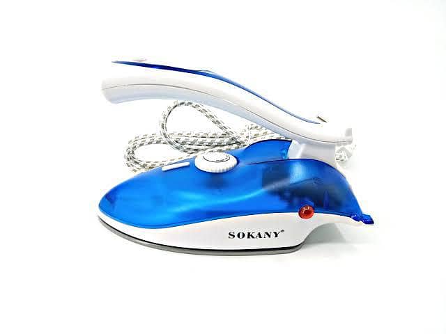 Steam iron 0