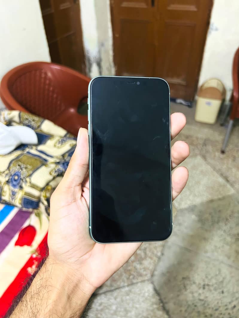Apple iPhone 11 1
