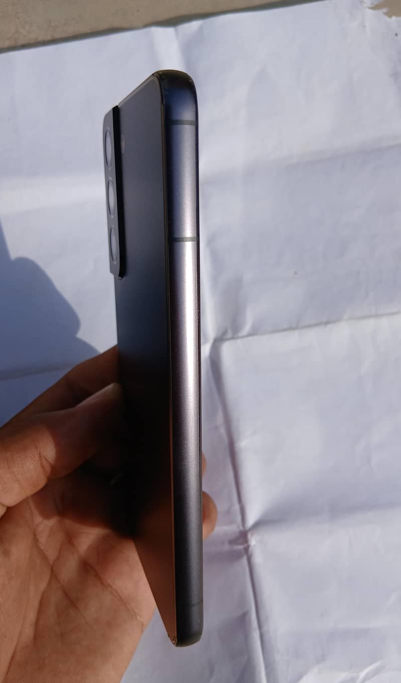 Samsung S22 3