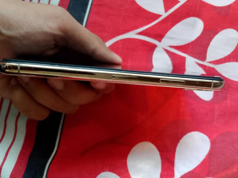 Apple iPhone X 7