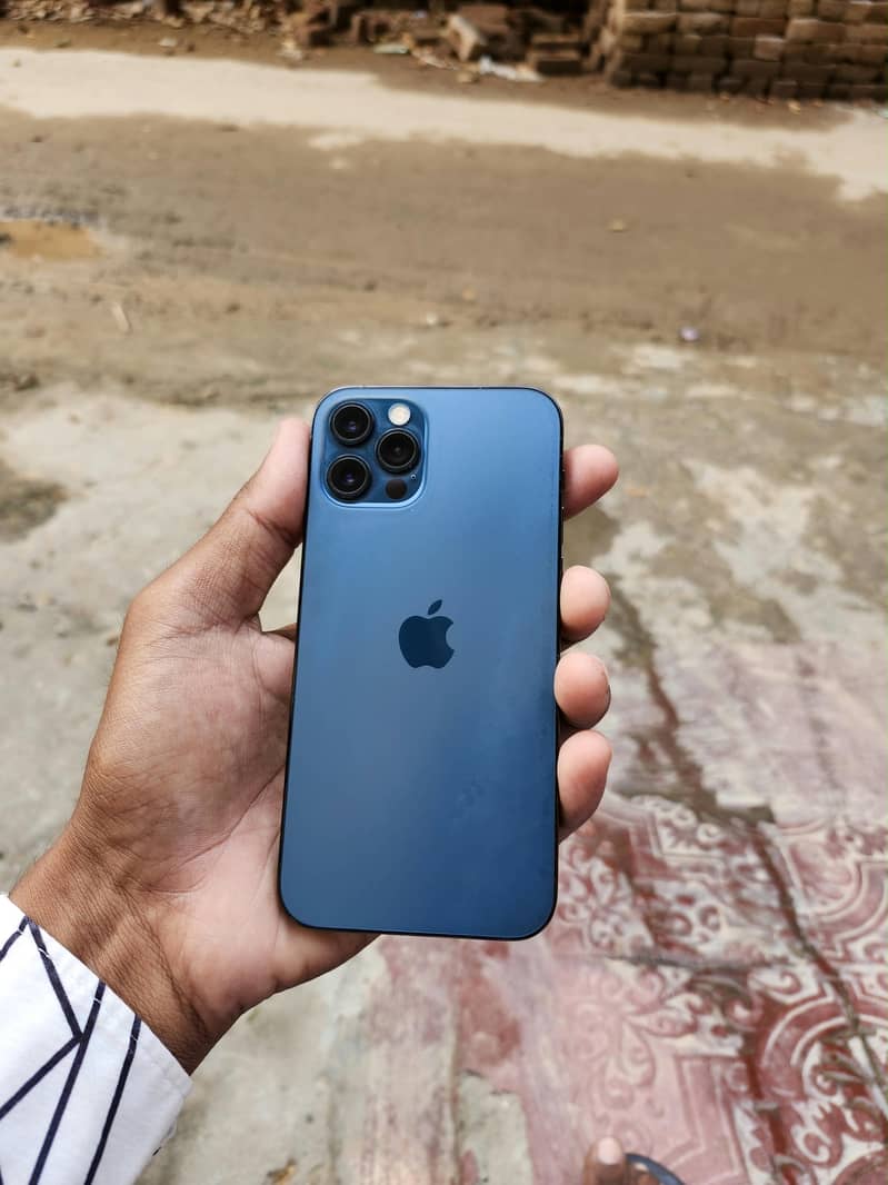 Apple iPhone 12 Pro 0