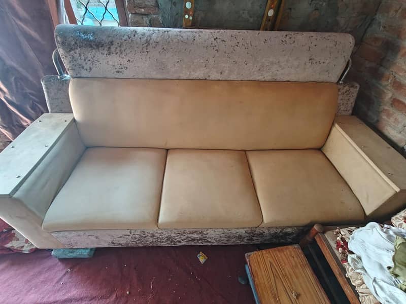 kushes sofa 3