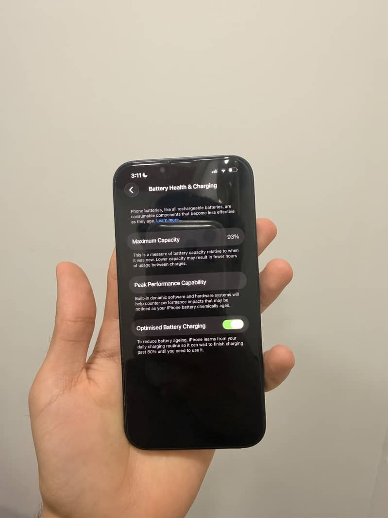 Apple iPhone 13 2