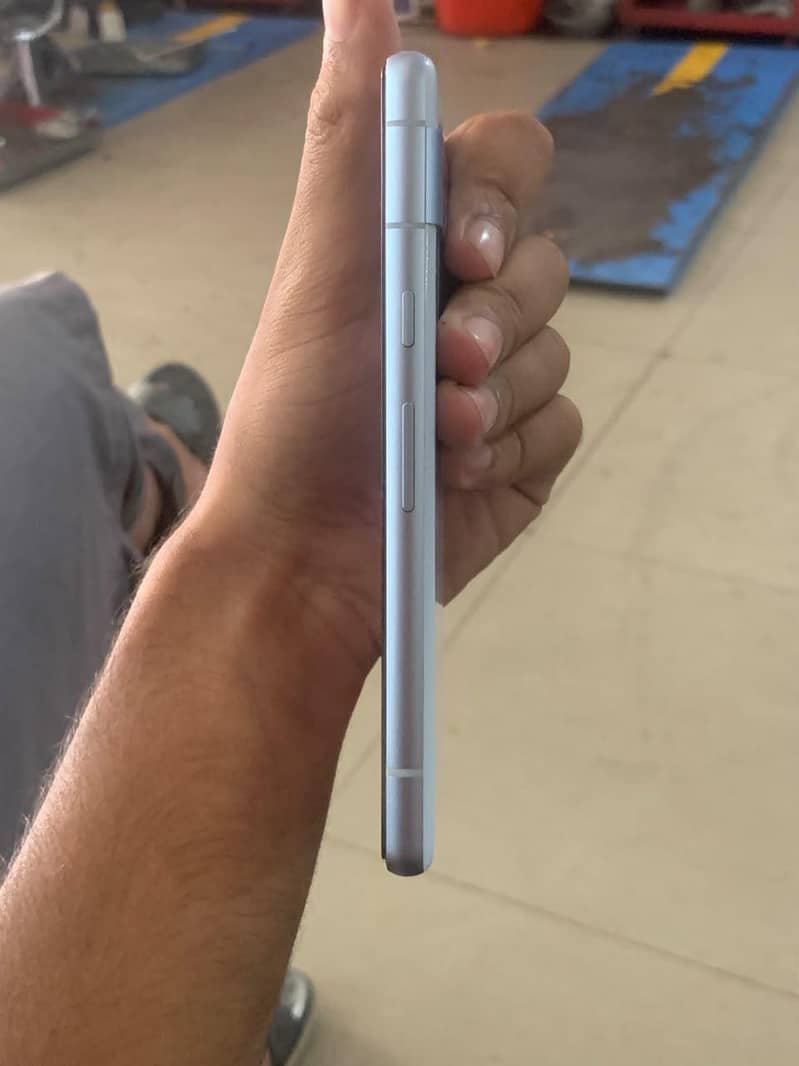 Google pixel 7A 2