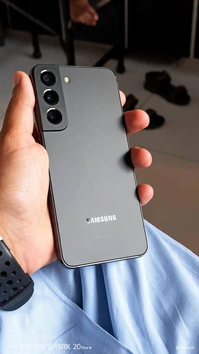 Samsung Mobile S22