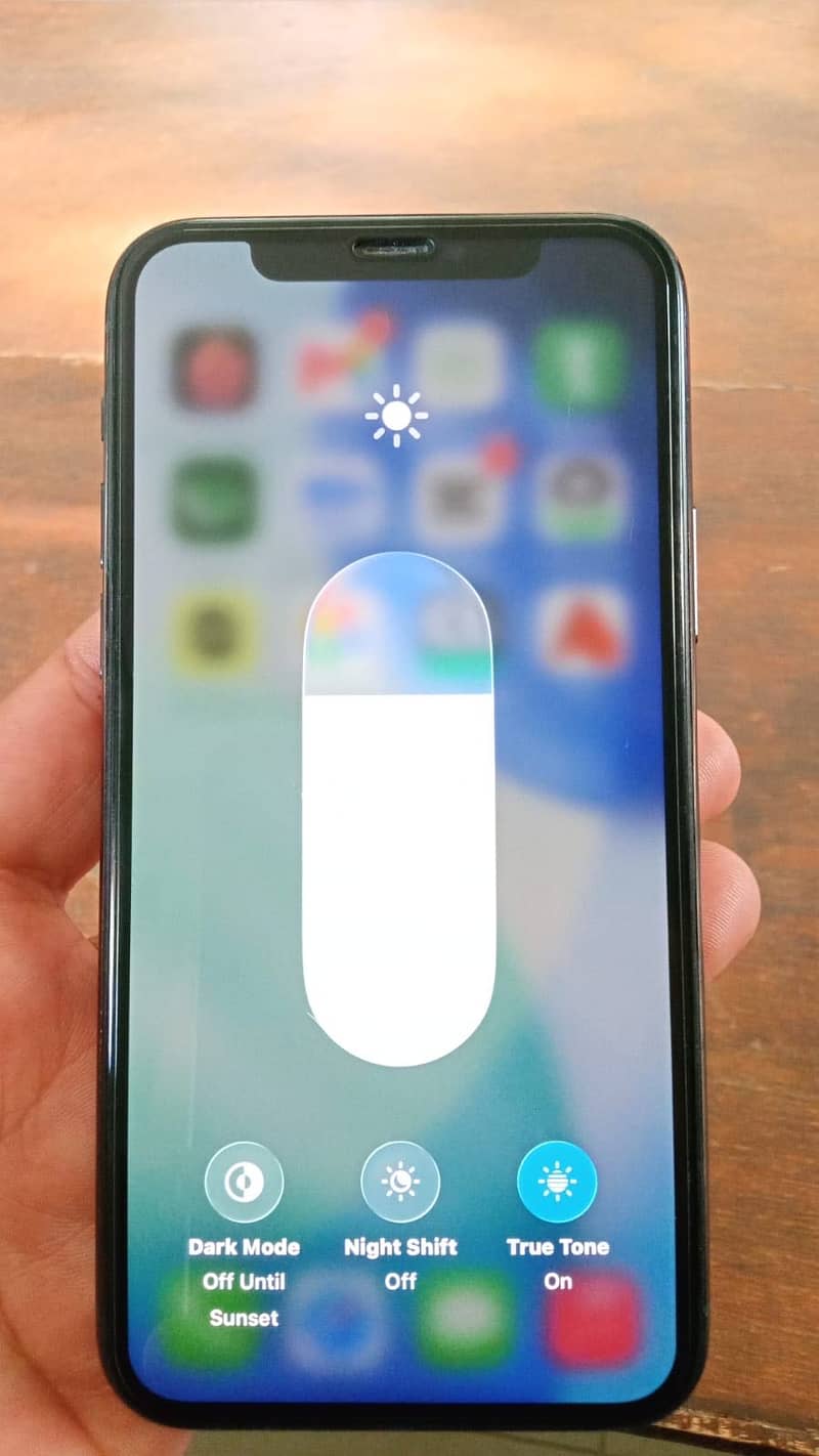 Apple iPhone 11 Pro 4