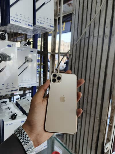 iPhone 11 promax 256Gb waterpack