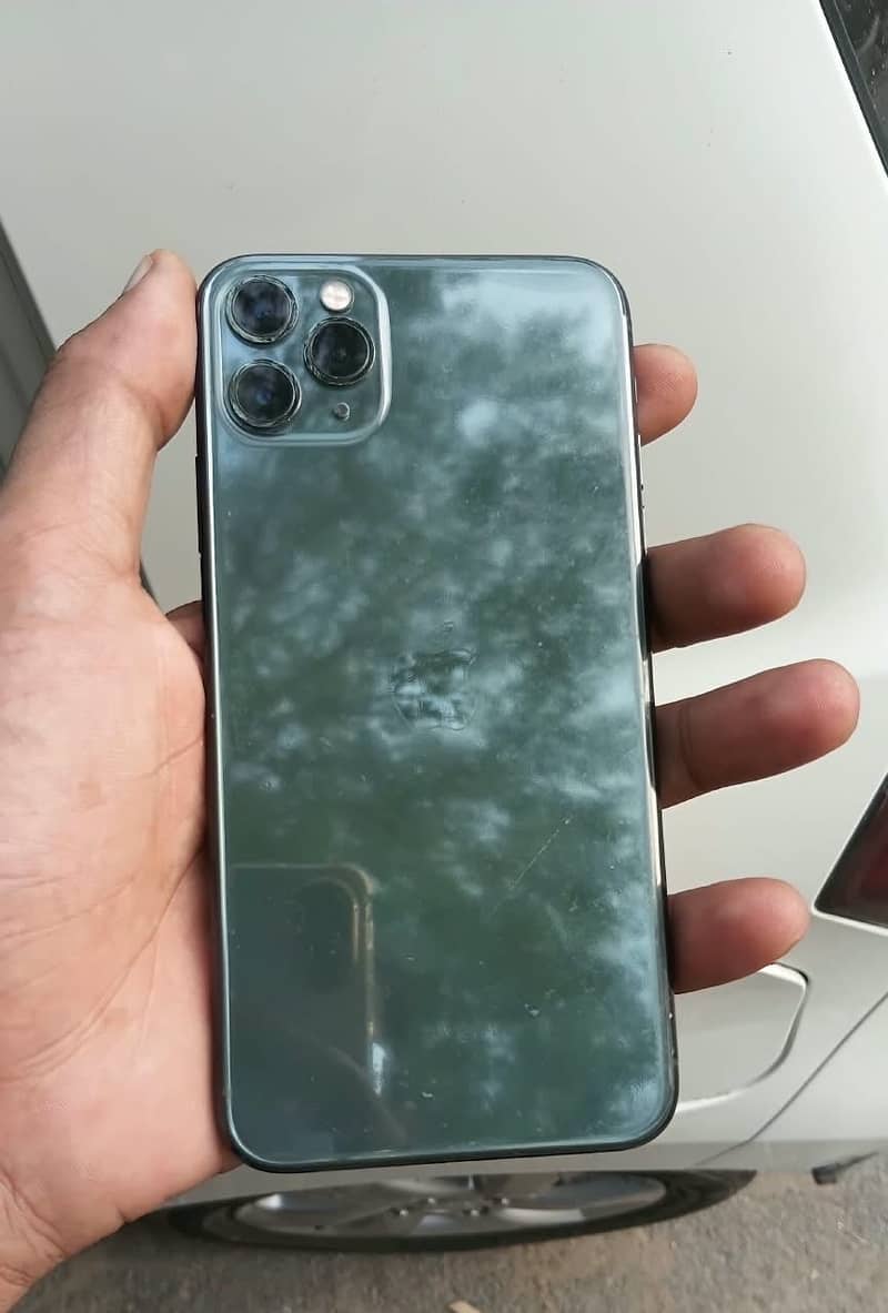 Apple iPhone 11 Pro Max 1