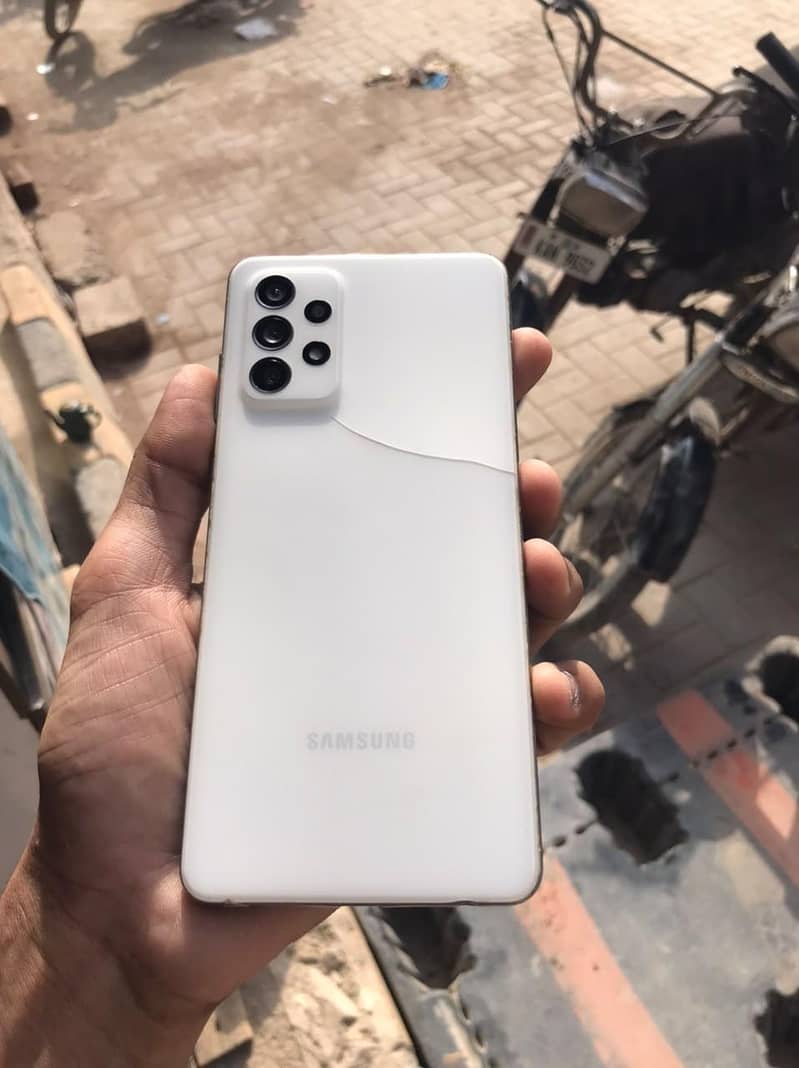 Samsung Mobile A72 4
