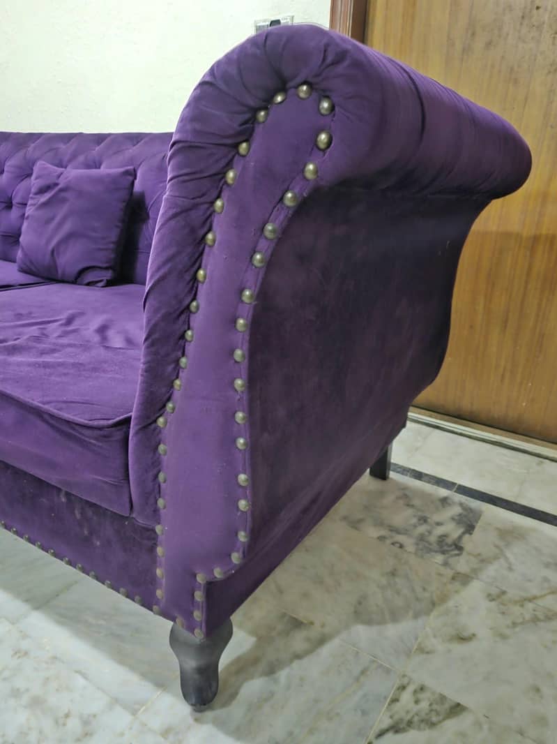 sofa (4 seater) 2
