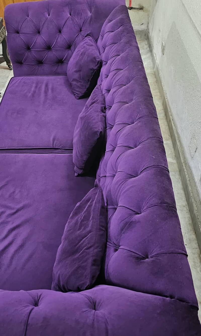 sofa (4 seater) 5