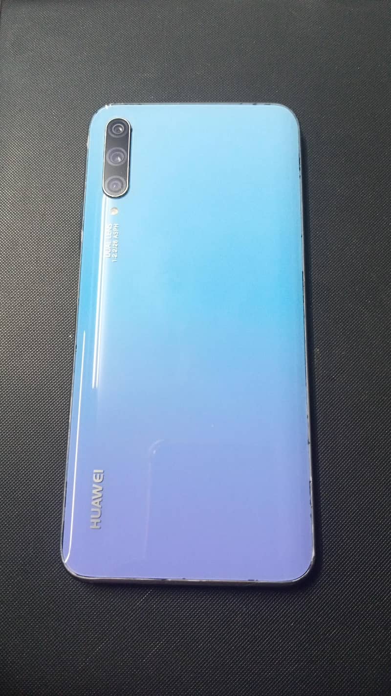 Huawei Y9s 1