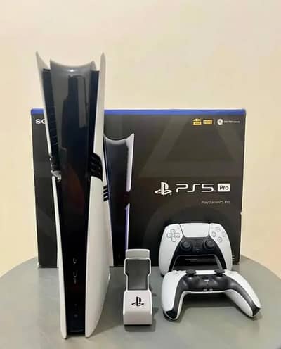Sony playstation ps 5 pro 2tb 5 DVD game 2 controller h