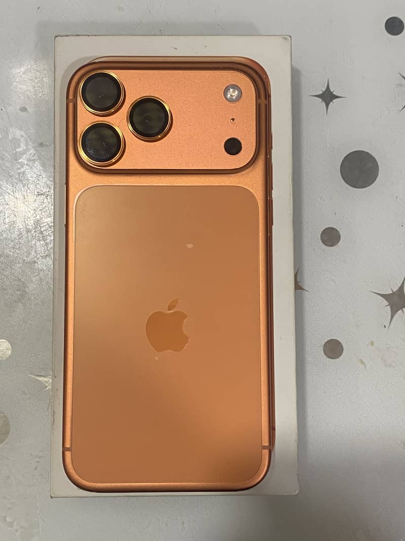 Apple iPhone 17 Pro Max 2