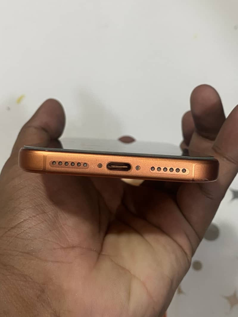 Apple iPhone 17 Pro Max 3