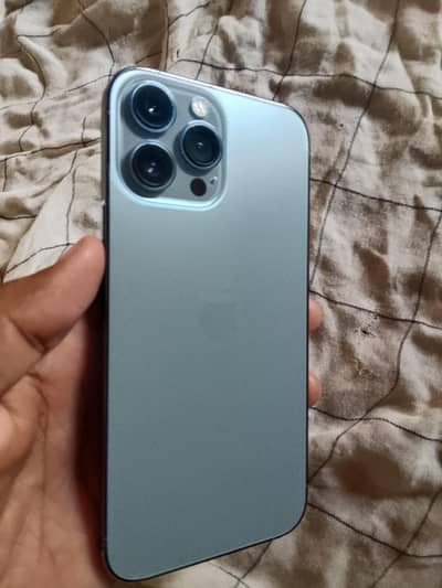 Apple iPhone 13 Pro Max jv . . . . . . 03001200593
