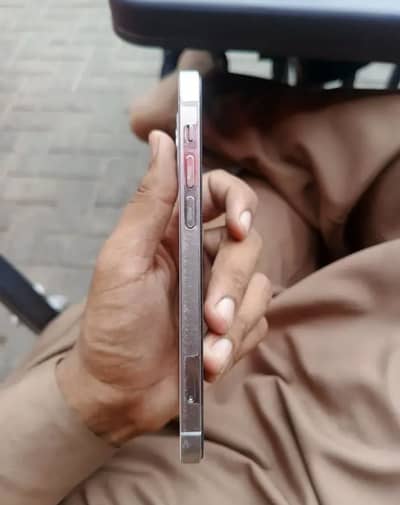 Apple iPhone 12 Pro