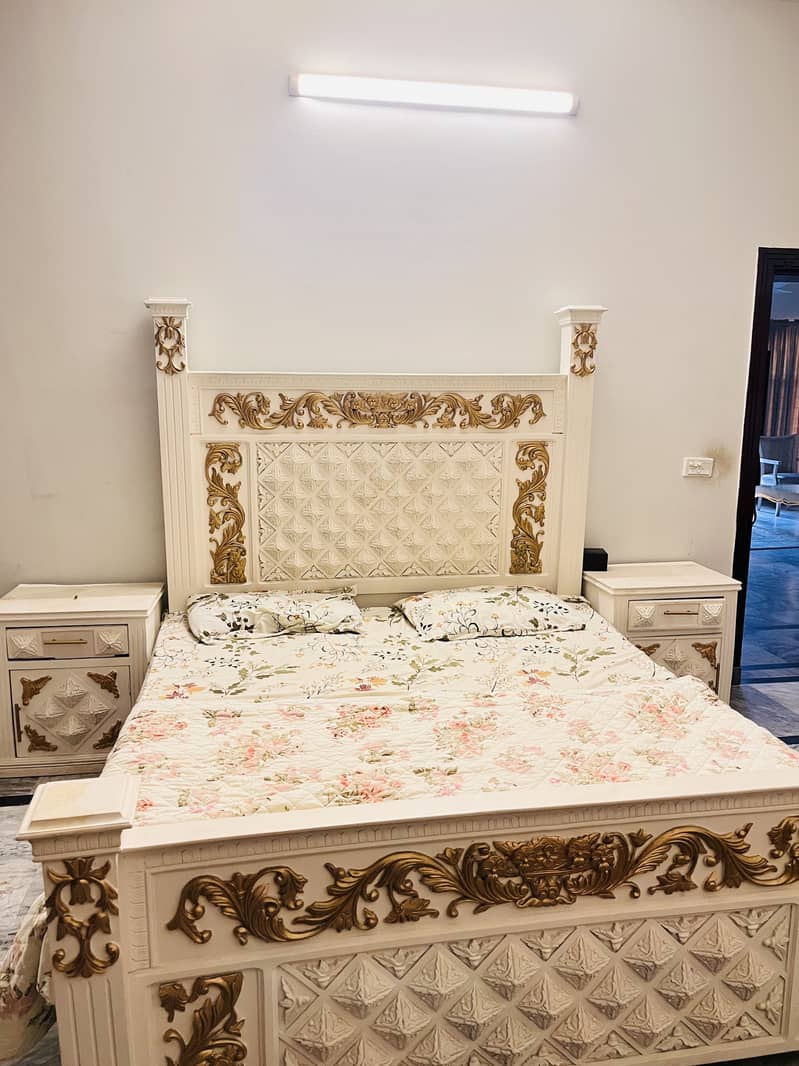 Off white bed 2