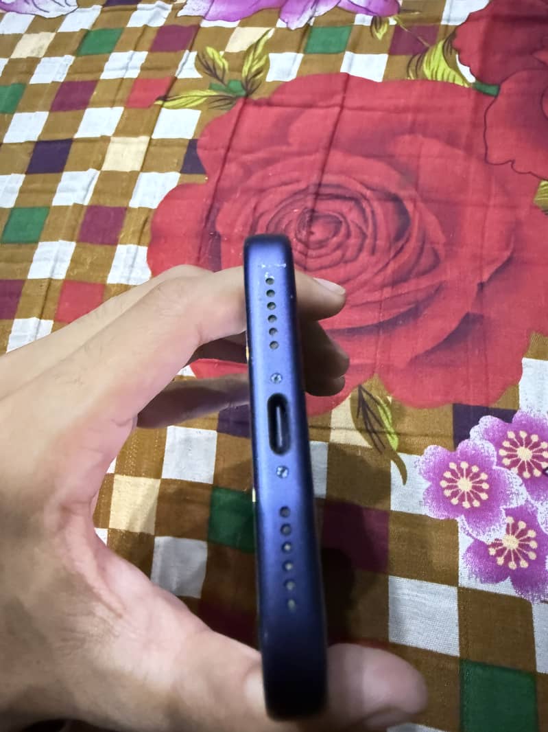 Apple iPhone 17 Pro Max 6