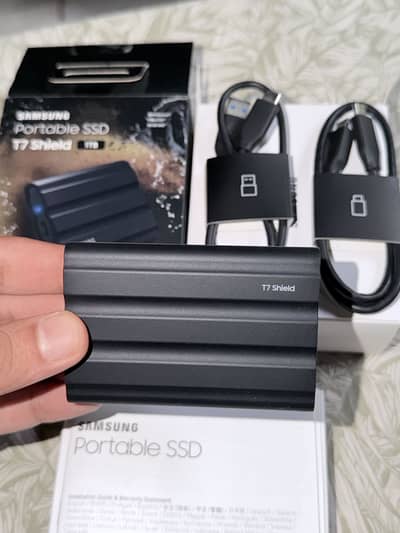 Samsung t7 sheild 1tb