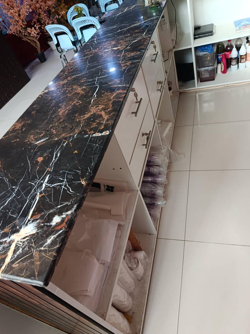 Shop counter 1