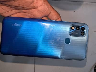 Infinix Hot 11 Play 3/32 6000 mah big battary