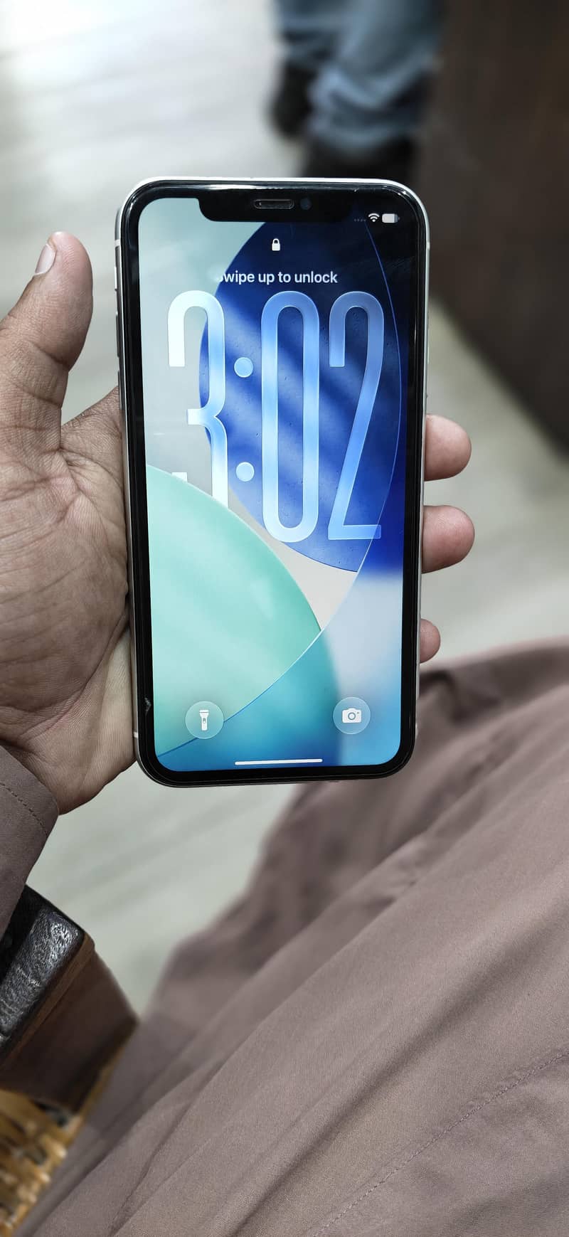 Apple iPhone 11 4