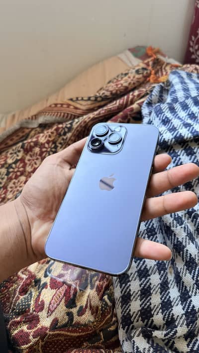 iPhone 14 Pro Max